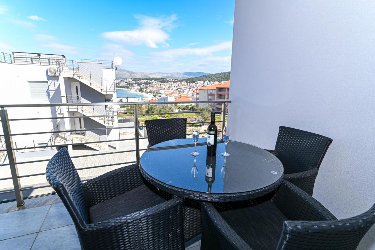 טרוגיר Luxury Apartment With Swimming Pool Ana מראה חיצוני תמונה